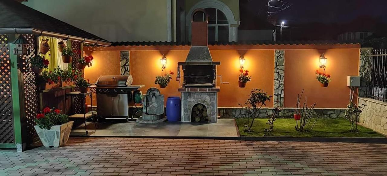 Casa Cizi Hotel Călimăneşti Eksteriør billede