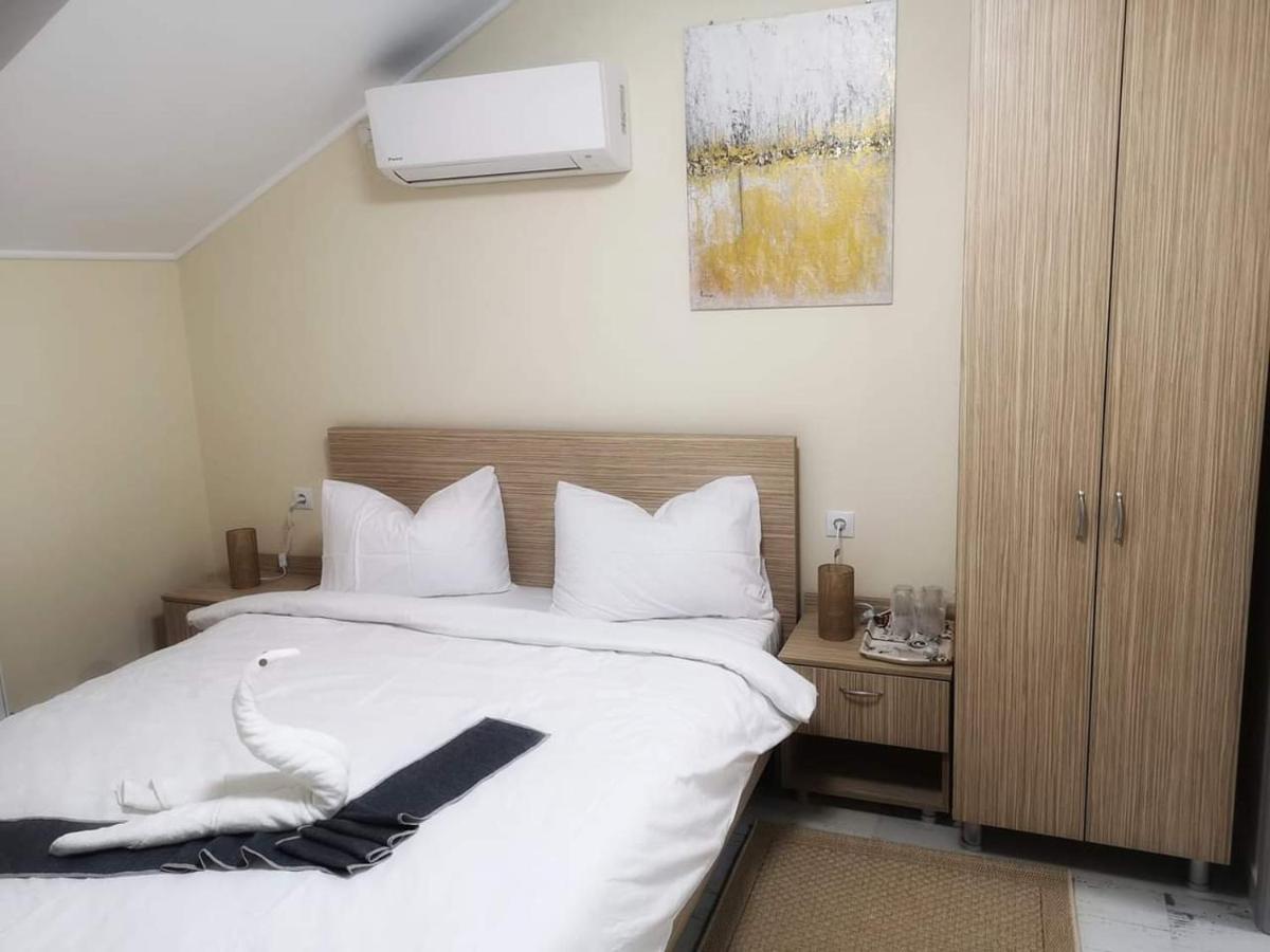 Casa Cizi Hotel Călimăneşti Eksteriør billede
