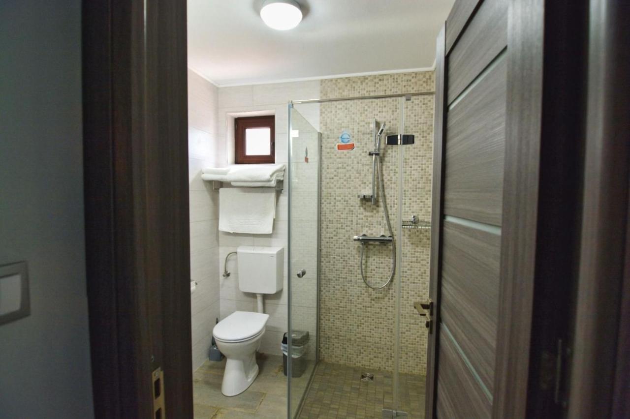 Casa Cizi Hotel Călimăneşti Eksteriør billede